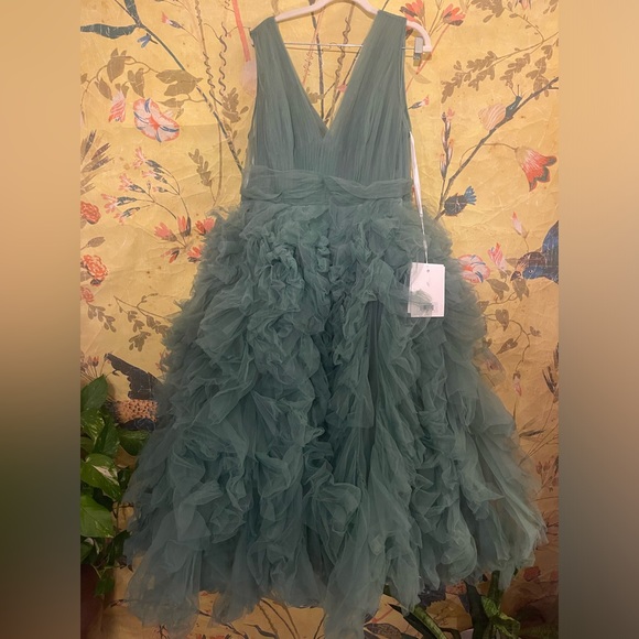 Anthropologie Mac Duggal A-Line Deep-V Ruffled Tulle Midi Dress - Picture 8 of 10